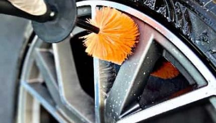 how to clean wheels